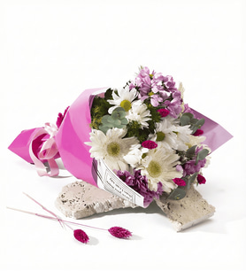 Lila Bukette Beyaz Gerbera ve Pembe Papatyalar